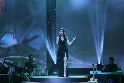 Trần Hằng: Tiếng hát đam mê đến từ cảm xúc