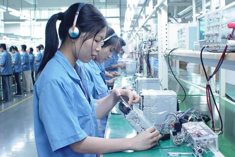 Hướng tới xây dựng mô hình “Trường trong doanh nghiệp”