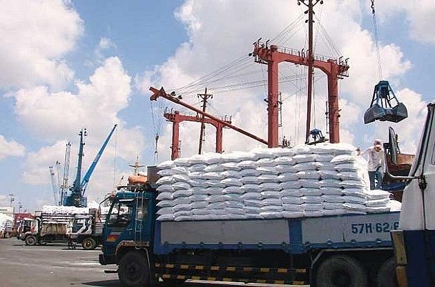 8 tháng năm 2018, nhập khẩu phân bón giảm mạnh cả về lượng và giá trị 8 thang nam 2018 nhap khau phan bon giam manh ca ve luong va gia tri