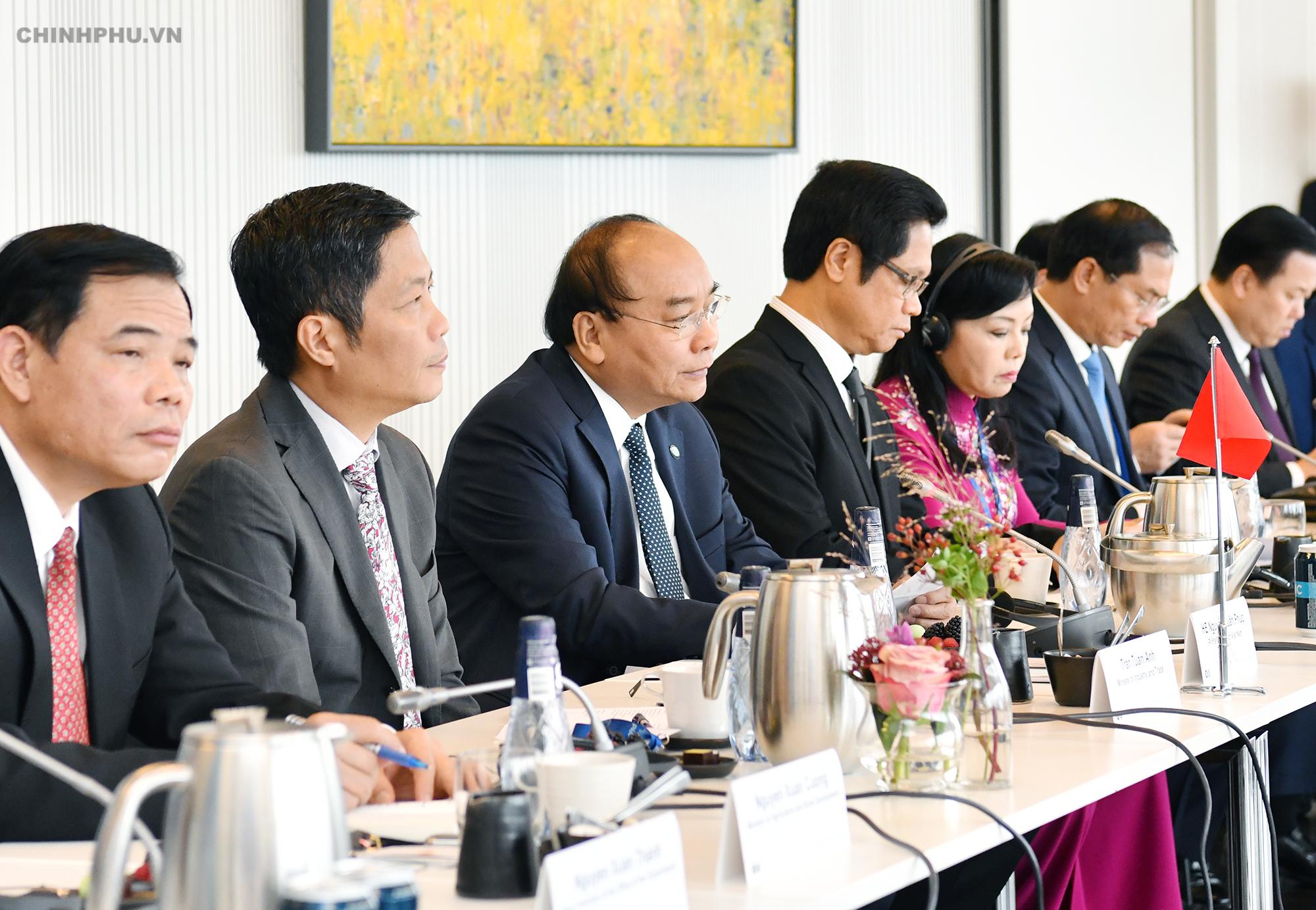 Thủ tướng đối thoại với các doanh nghiệp hàng đầu Đan Mạch thu tuong doi thoai voi cac doanh nghiep hang dau dan mach