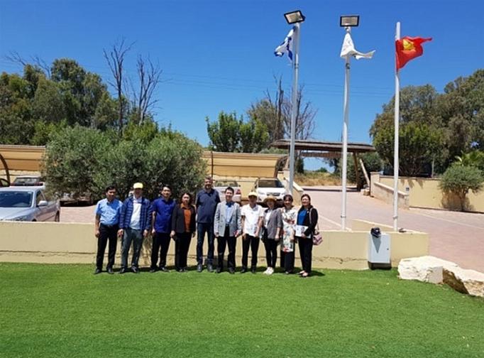 Lãnh đạo tỉnh Sơn La tìm hiểu về sản xuất và phát triển nông nghiệp Israel thuong vu tai israel tham gia doan cong tac cua lanh dao tinh son la