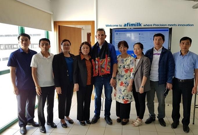 Lãnh đạo tỉnh Sơn La tìm hiểu về sản xuất và phát triển nông nghiệp Israel thuong vu tai israel tham gia doan cong tac cua lanh dao tinh son la