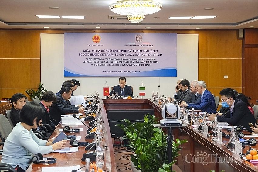 Đưa hợp tác kinh tế Việt Nam - Italia lên tầm phát triển cao hơn Đưa hợp tác kinh tế Việt Nam Italia lên tầm phát triển cao hơn